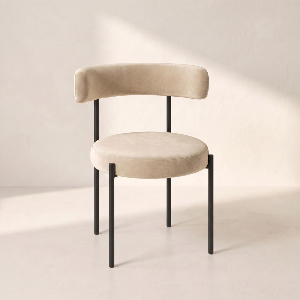 Bouclé Chair – Champagne