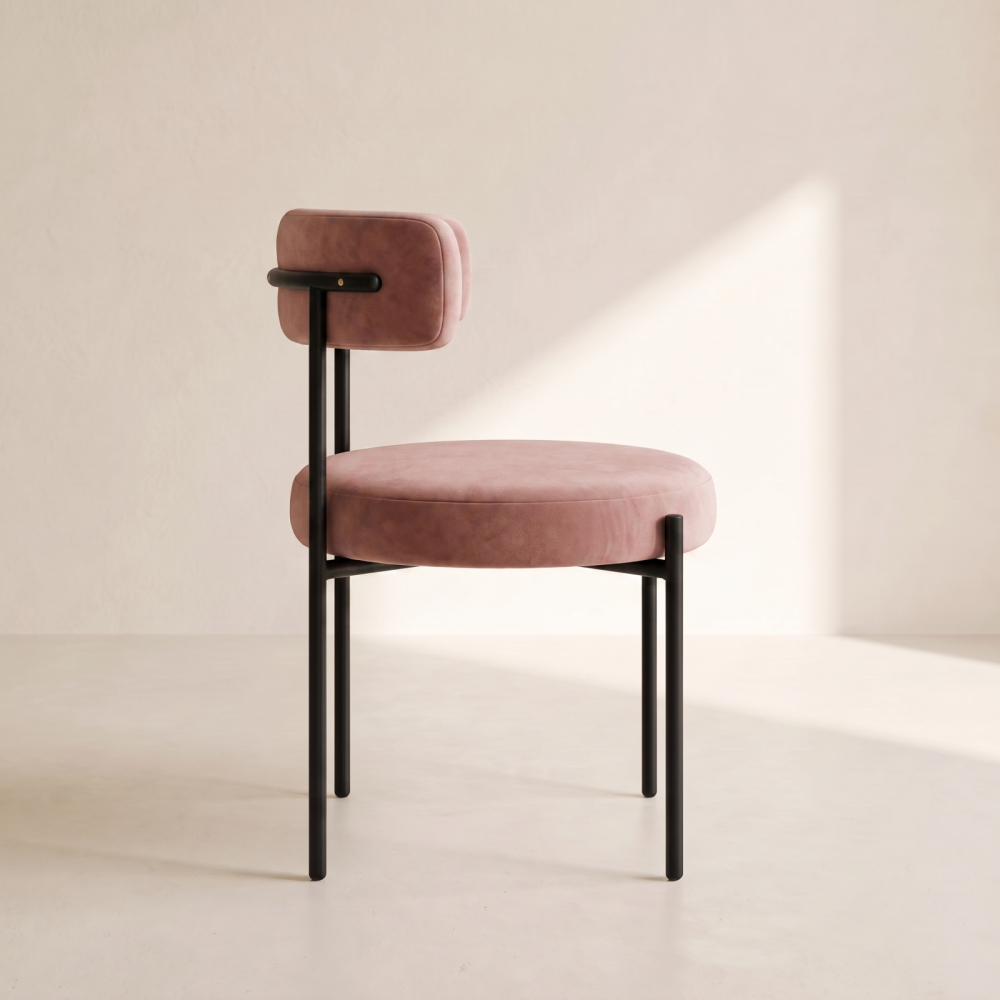 Bouclé Chair – Dusty Rose