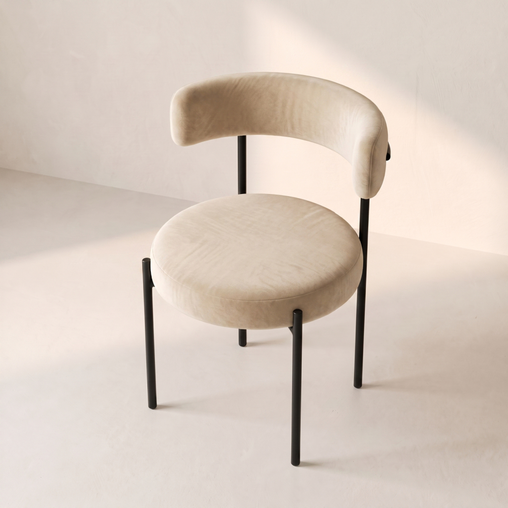 Bouclé Chair – Champagne
