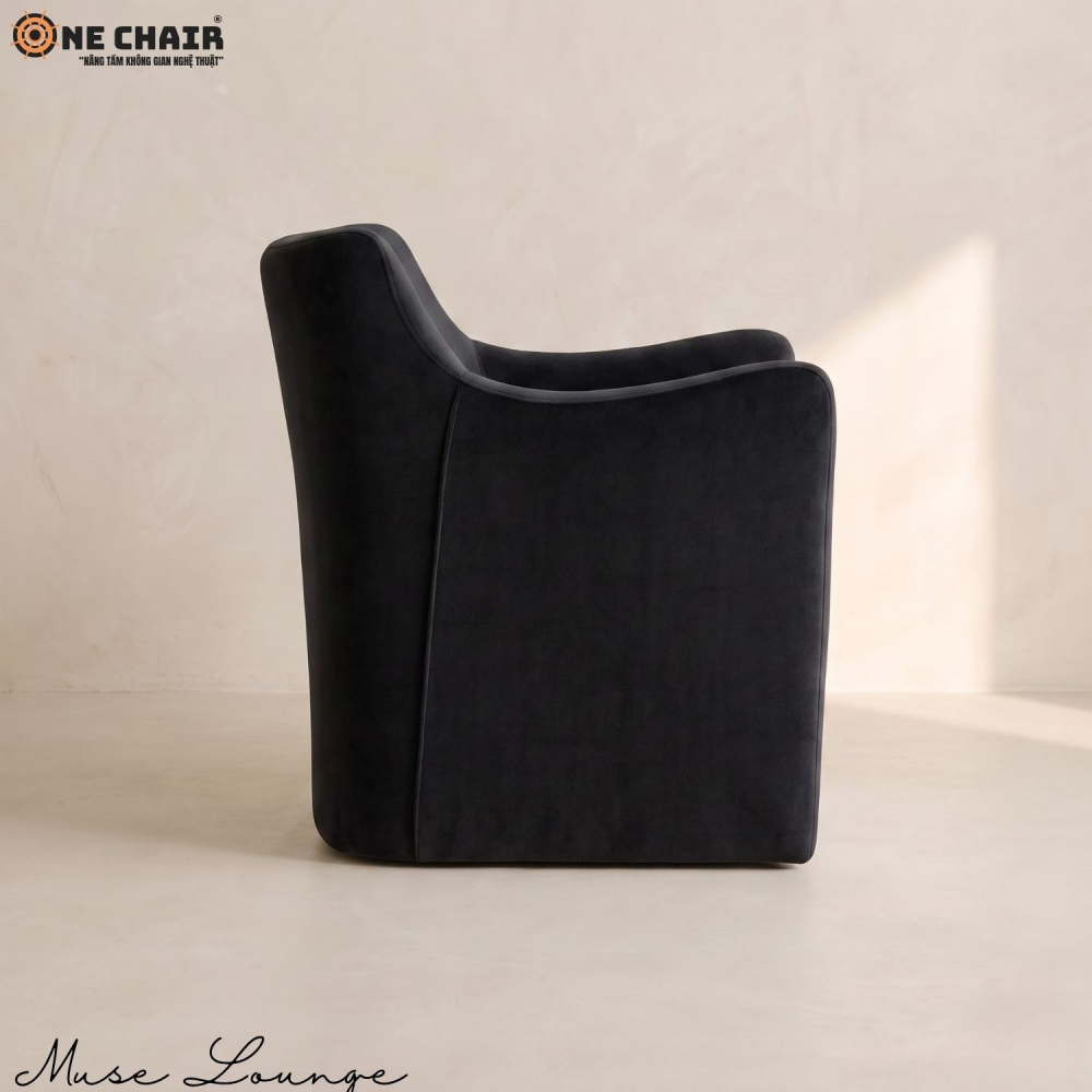 Muse Lounge Chair – Black
