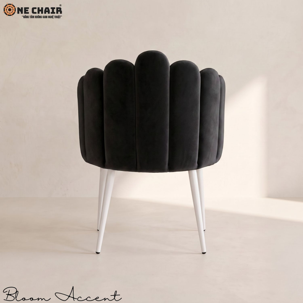 Bloom Accent Chair – Black