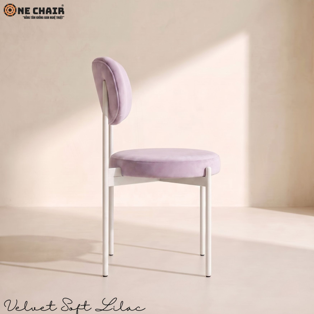 Velvet Chair – Soft Lilac (White Frame)