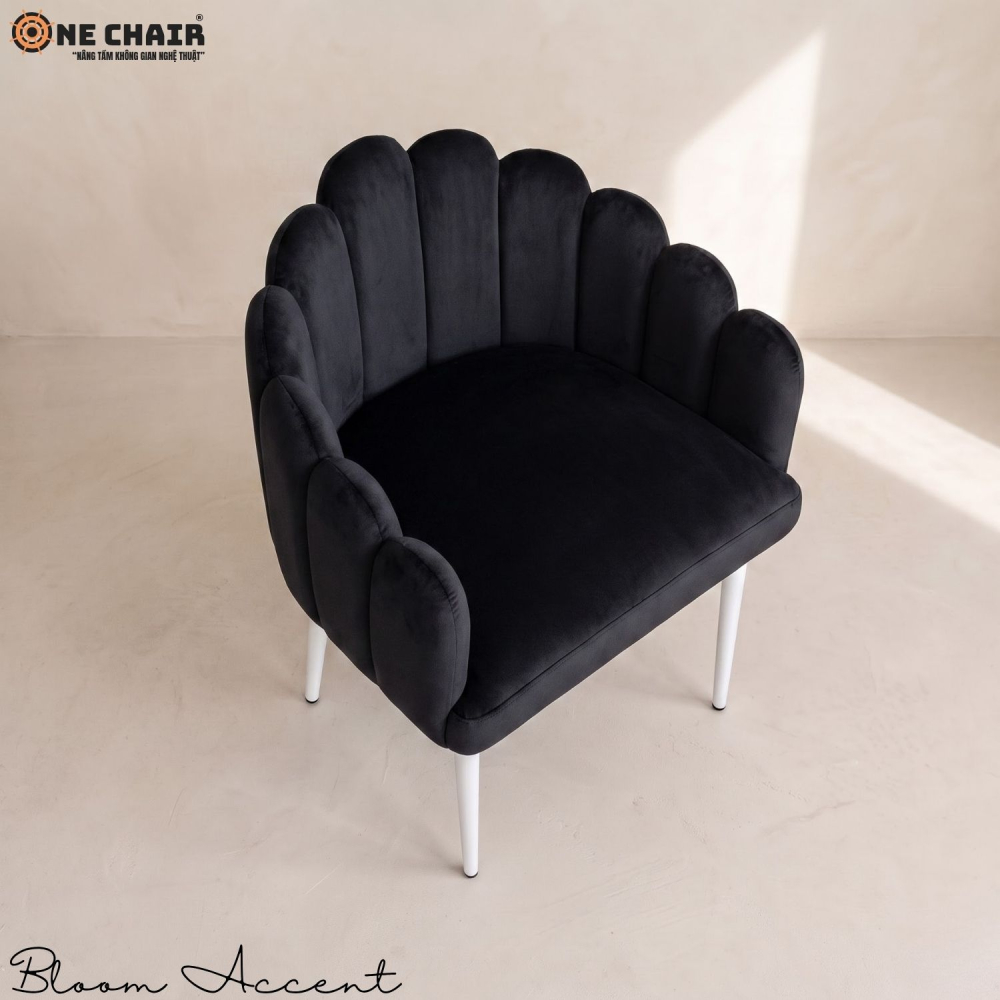 Bloom Accent Chair – Black