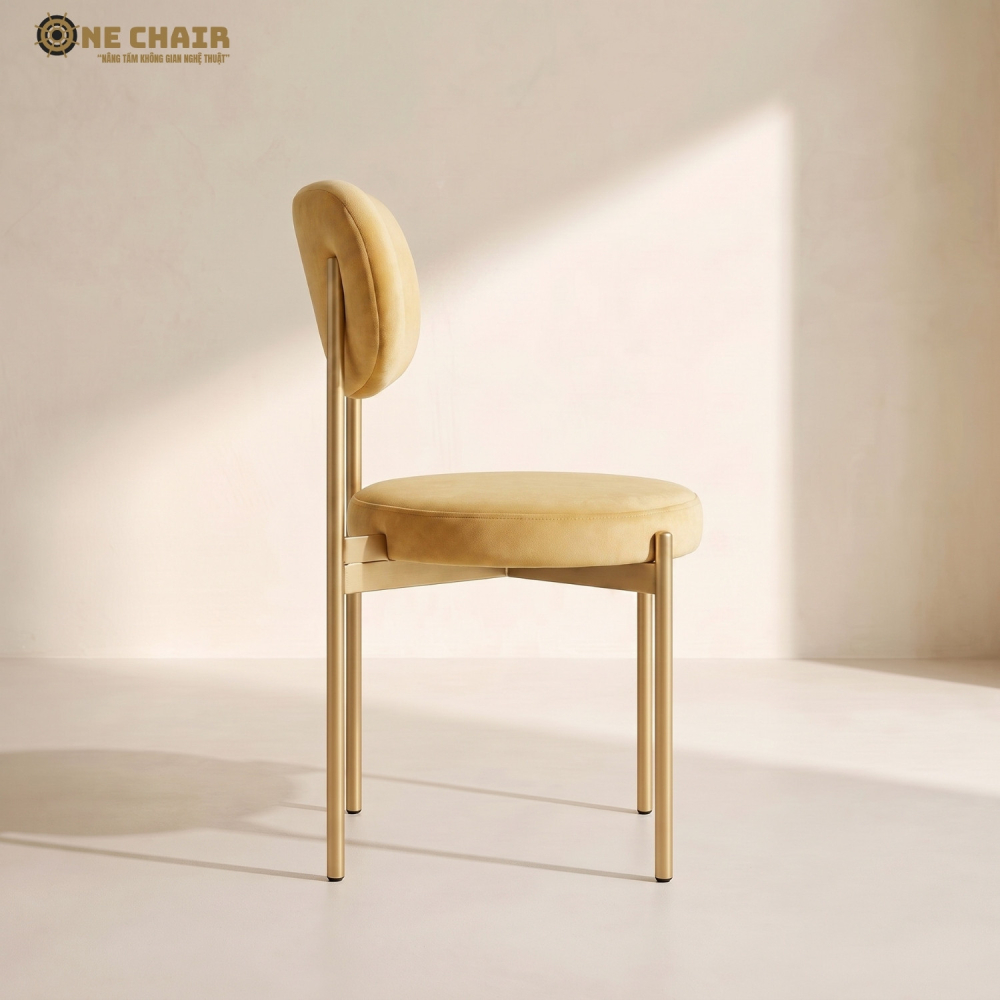 Velvet Chair – Butter Yellow