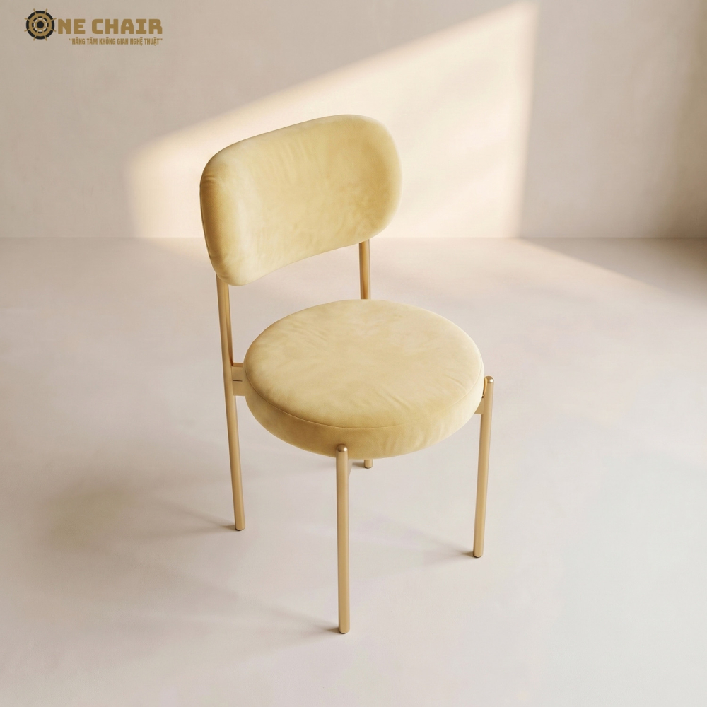 Velvet Chair – Butter Yellow
