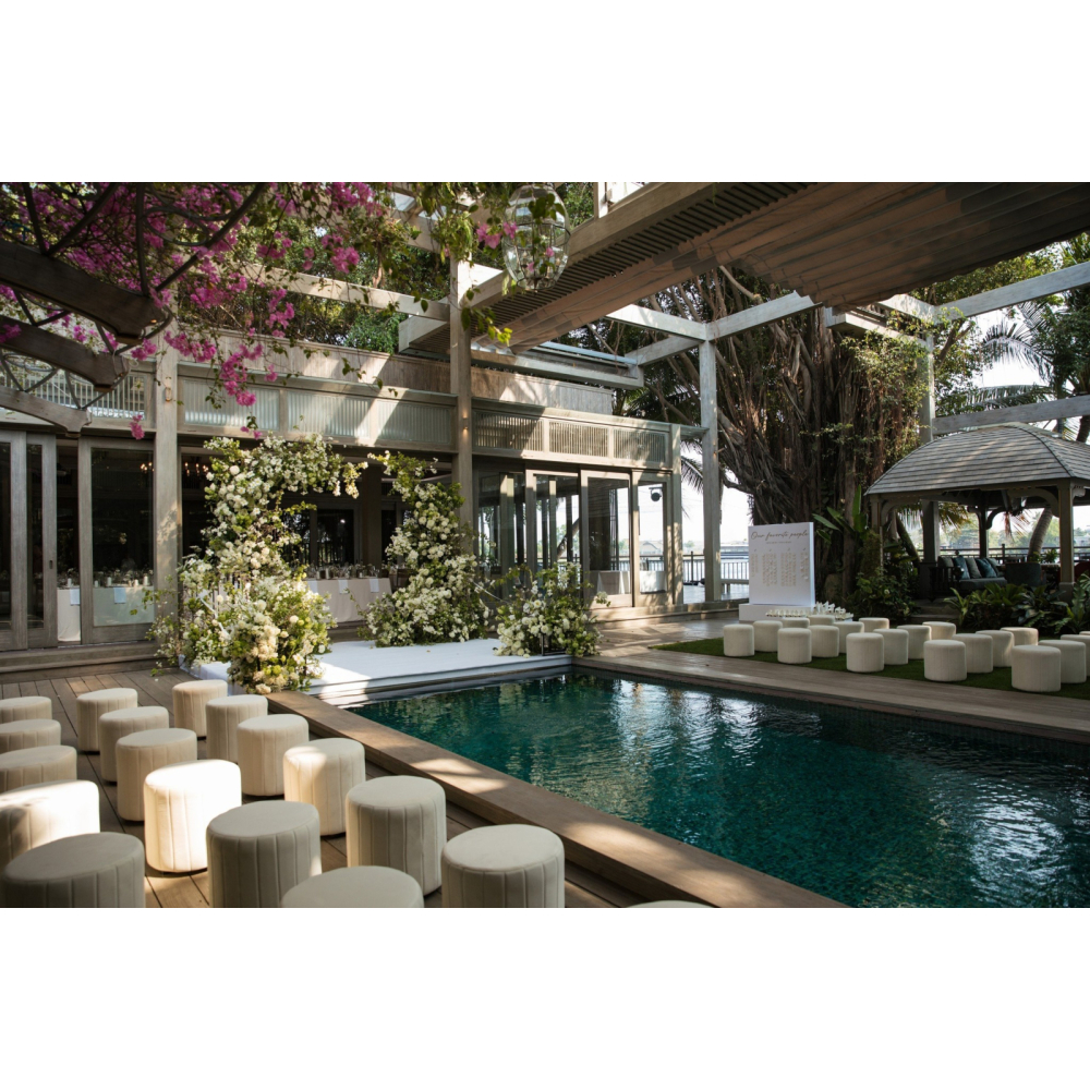 OTTOMAN ĐÔN TRÒN MÀU TRẮNG – TINH TẾ HIỆN ĐẠI