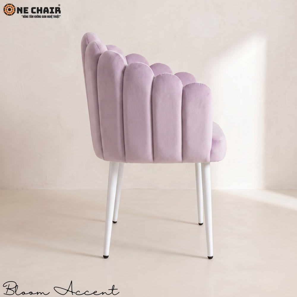 Bloom Accent Chair – Soft Lilac