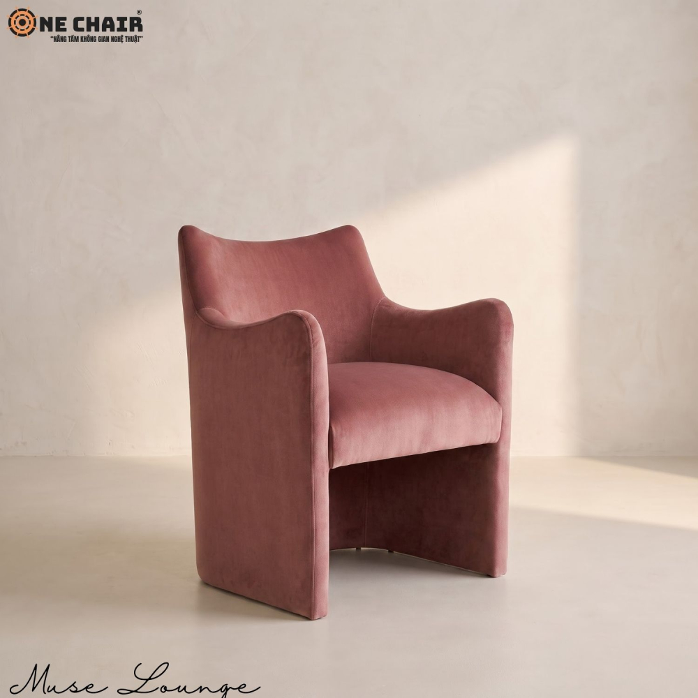 Muse Lounge Chair – Pink