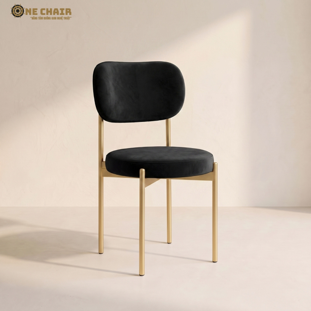 Velvet Chair – Black