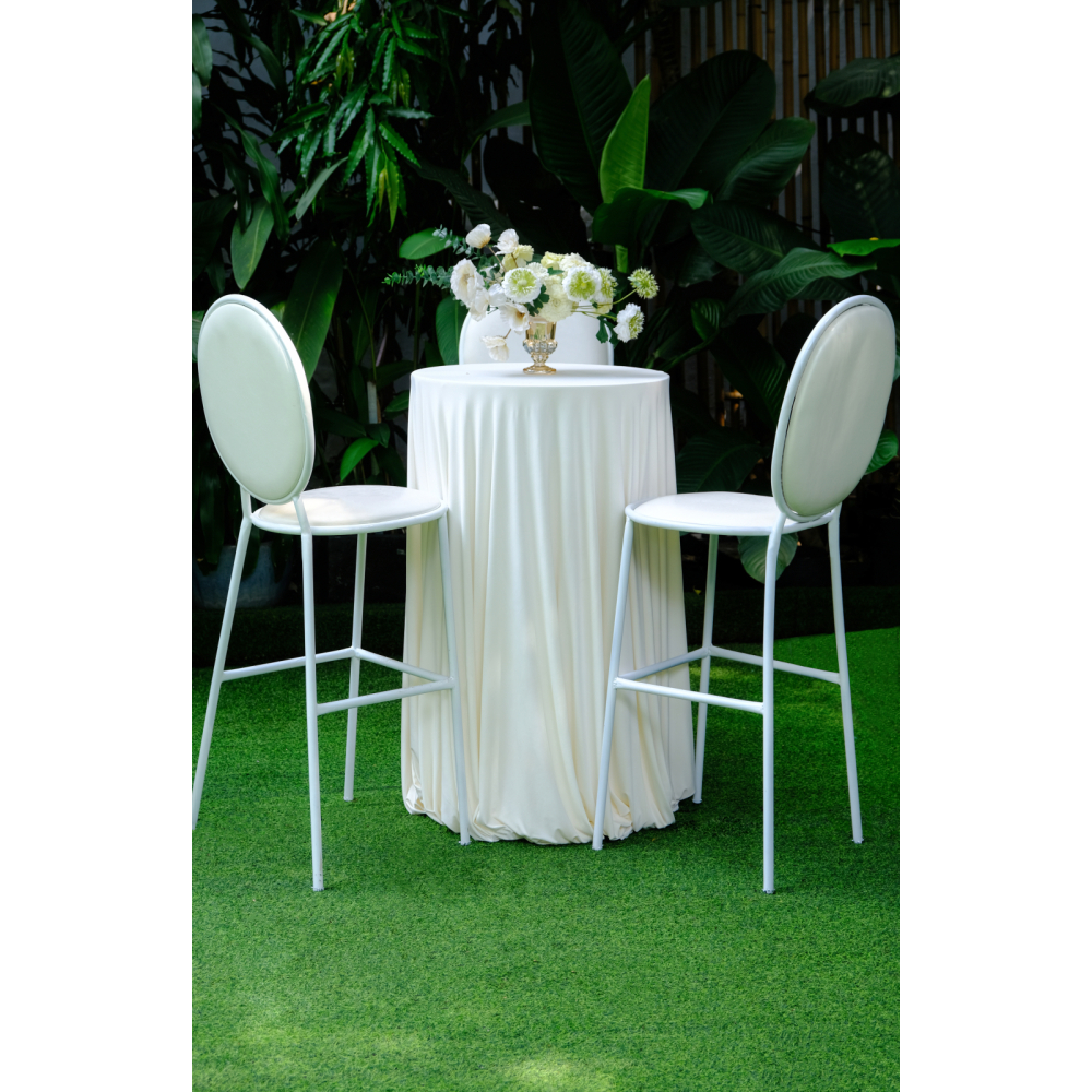 Shell Bar Trắng – Bàn Ghế Bar Cocktail Tinh Tế Cho Sự Kiện Ngoài Trời