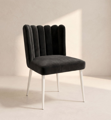 Tulip Chair – Black Velvet