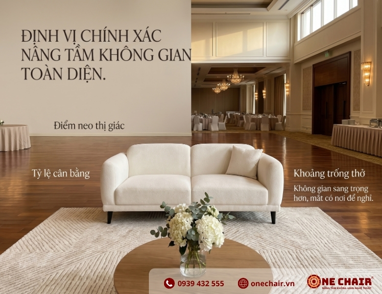 Loveseat Sofa làm điểm neo thị giác trung tâm trong bố cục một không gian tiệc